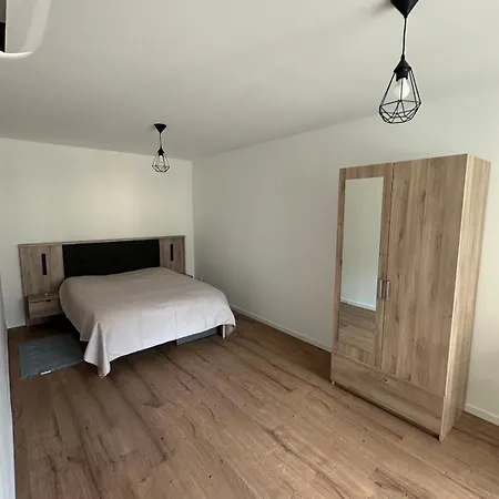 Familiale Moderne Au Coeur De Fréland
